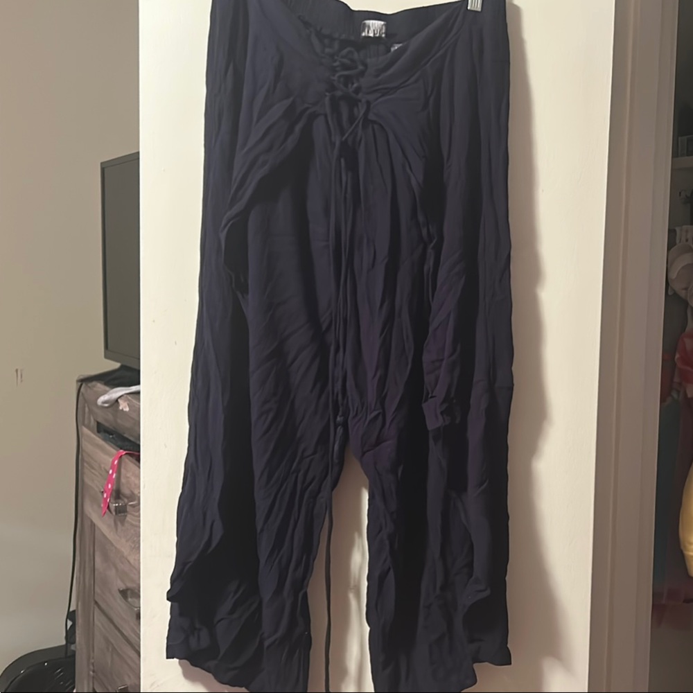 Women's Navy wide leg pants